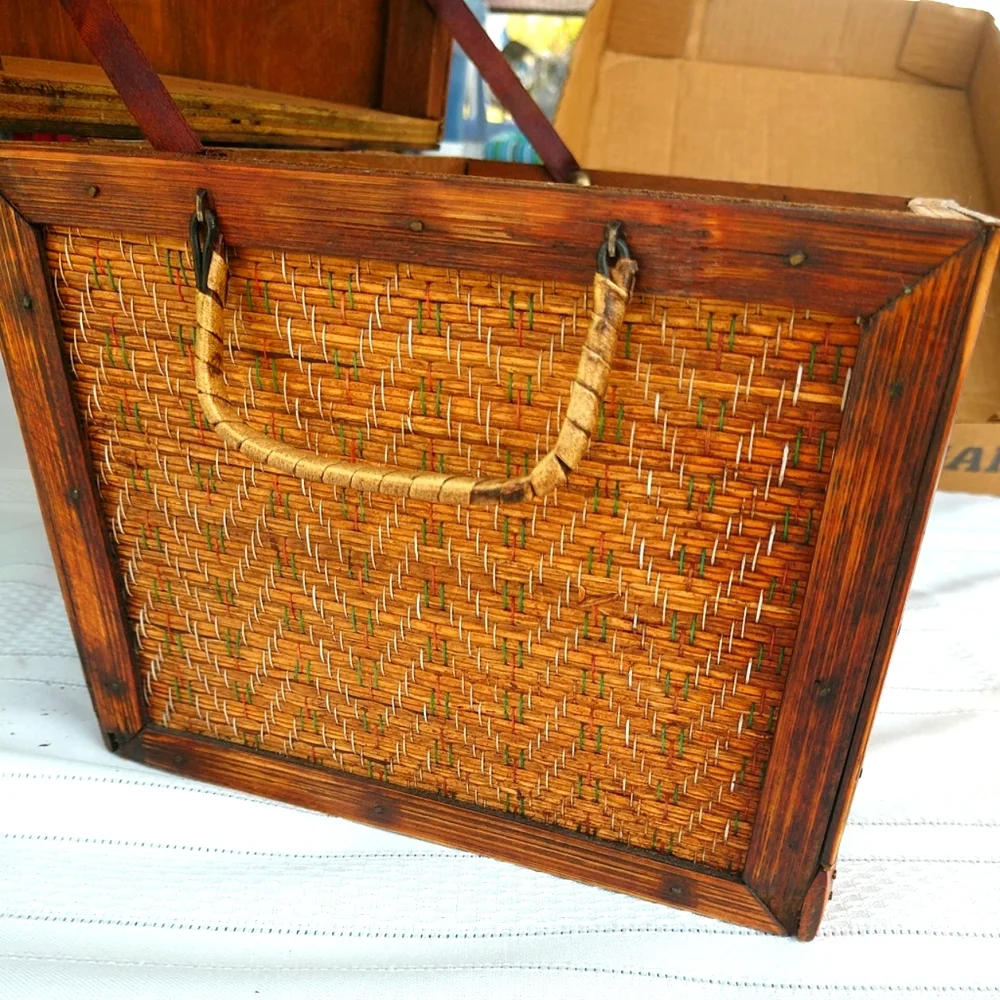 Vintage SMALL PIRATE TREASURE CHEST Tropical Home Nautical Décor 9.5